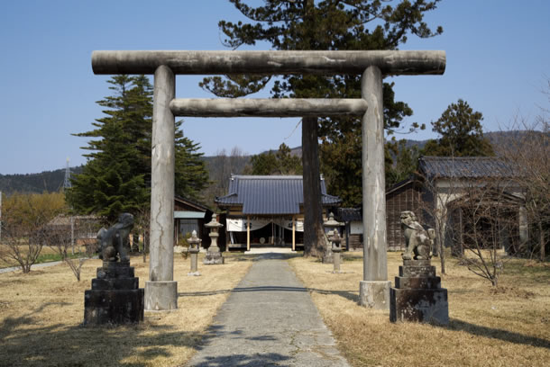 西野金北山神社