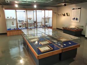 新穂歴史民俗資料館　考古展示室の写真