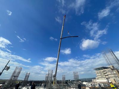 新庁舎建設工事写真（10月）：クレーン06