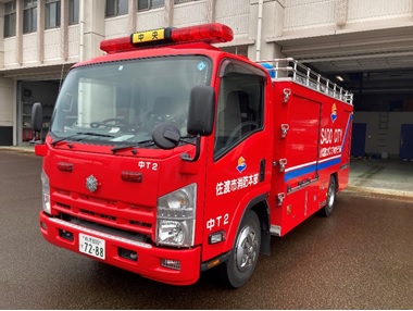 小型動力ポンプ付水槽車