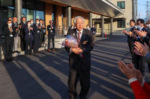 伊貝副市長退任セレモニー