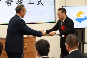 感謝状贈呈　遠藤建設(株)様