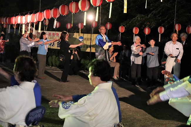 輪踊り