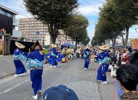 入間万燈まつりに佐渡の芸能披露