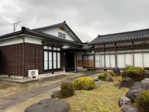 （泉シェアハウス写真）