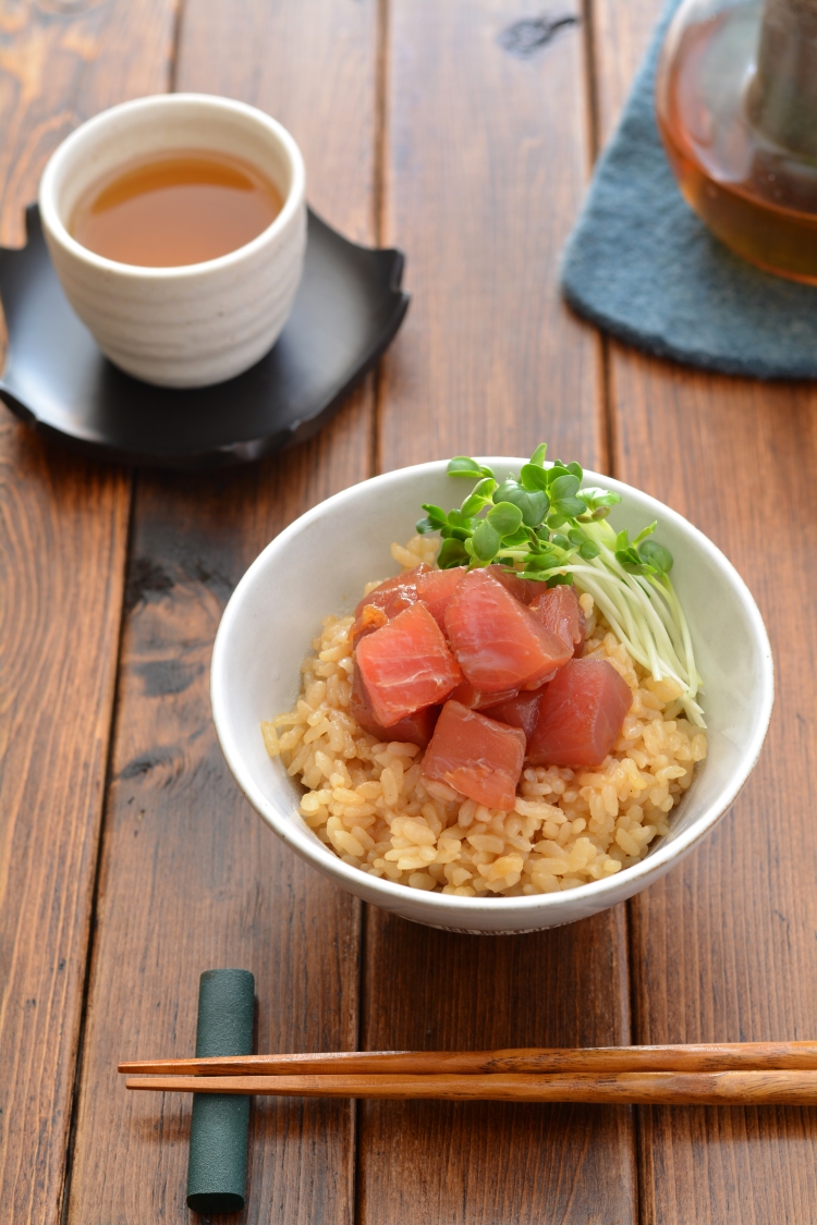 番茶めしのまぐろ丼の画像