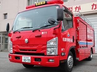 小型動力ポンプ付水槽車の画像1