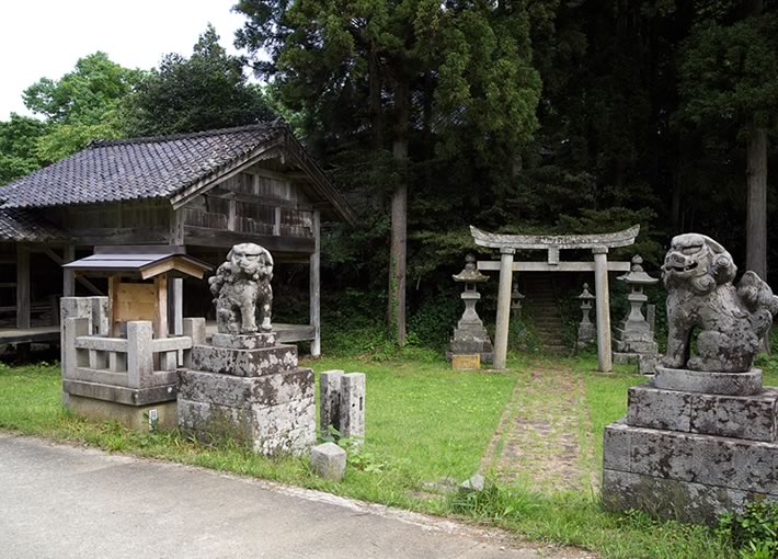 image:Oyamazumi-jinjya Shrine