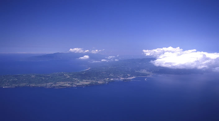 佐渡島の航空写真