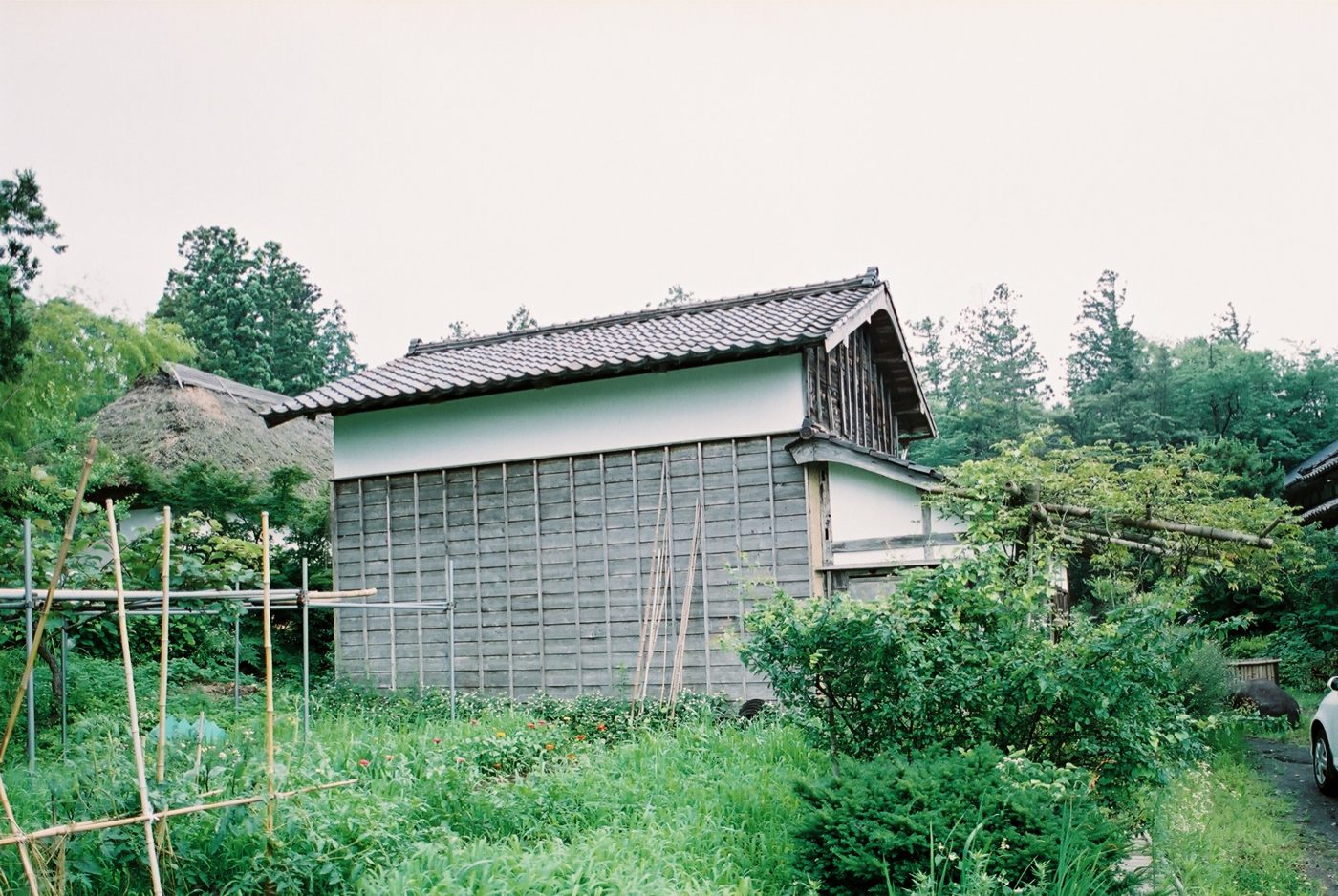 世尊寺家財蔵の画像