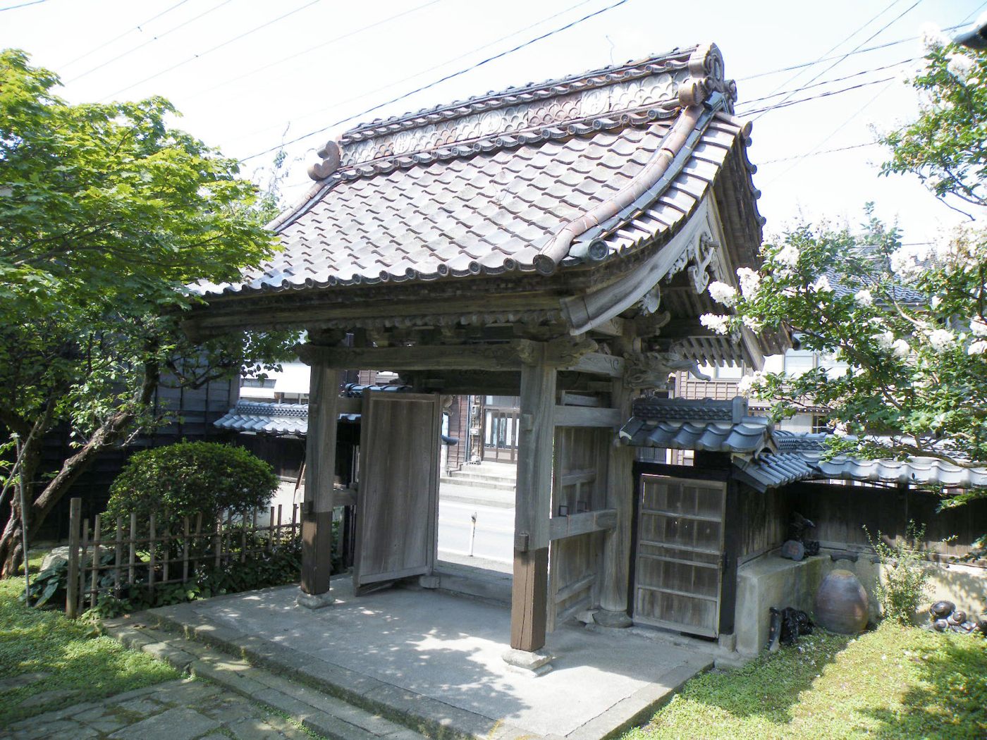 本光寺大門の画像