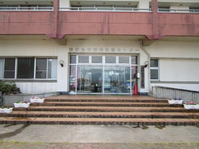 外観（●●地区公民館）　サイズは400で統一