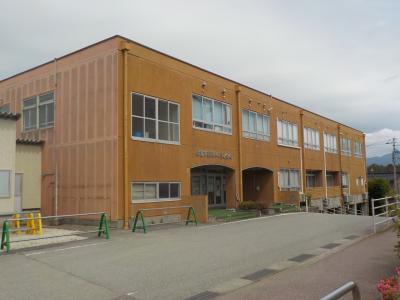 外観（●●地区公民館）　サイズは400で統一（左寄せ）